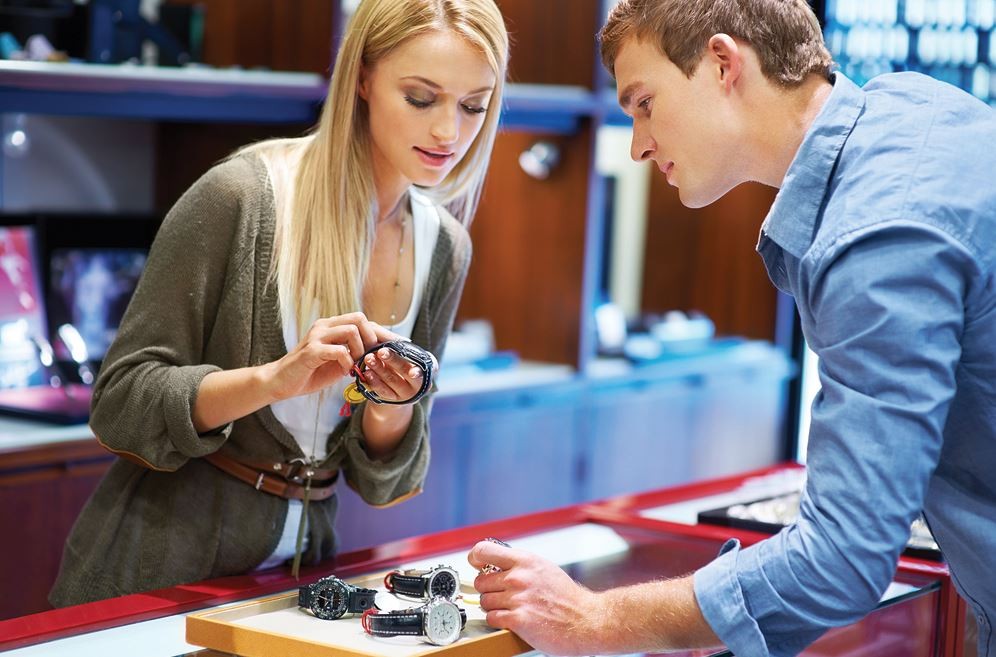 3.Sotuvchi-konsultant