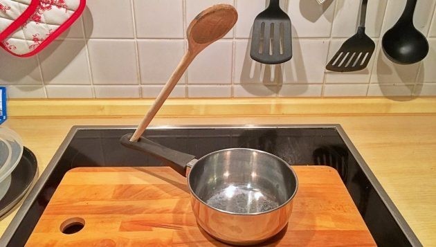 9. Cho’mich dastagidagi teshikcha