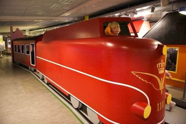  12. Bolalar stantsiyasi, Odense, Daniya