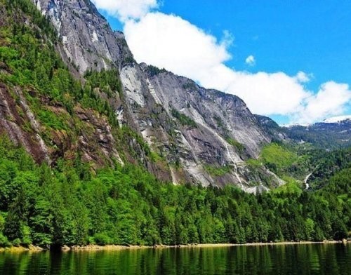 9. Djeyms-Bryus sharsharasi, Kanada - 840 m