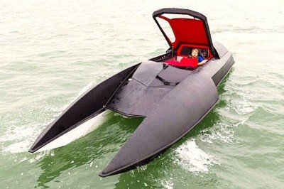 Alpha Centauri: haqiqiy dengizchilarni lol qoldirgan tezyurar kater