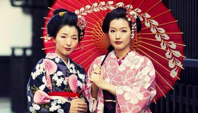 Qiziqarli dunyo: Zamonaviy geyshalar - hamma ish qo’lidan keladigan Yaponiyaning hayratlanarli “san’at insonlari”