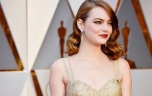 Shou biznes yangiliklari:28 yoshlik Emma Stoun yilning eng katta maosh oladigan aktrisasi bo’ldi. 