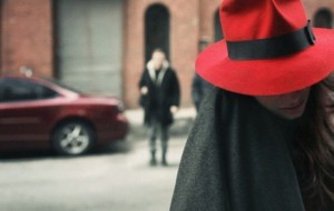 Yengil va nozik: toxtamasdan qaragingiz keladigan tirik fotosuratlar