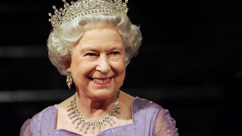 Buyuk Britaniya Qirolichasi bilan uchrashuvdagi taqiqlar va qonun-qoidalar