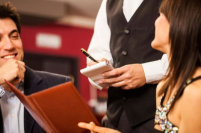 Restoranda o’zini tutish qoidalari. Bilmasangiz uyalib qolishingiz mumkin