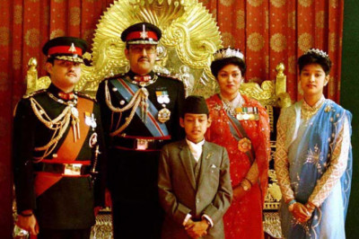 Toj va taxt mashaqqati: Nepalning valiahd shahzodasi nima uchun o‘z oilasini yo‘q qilgan?