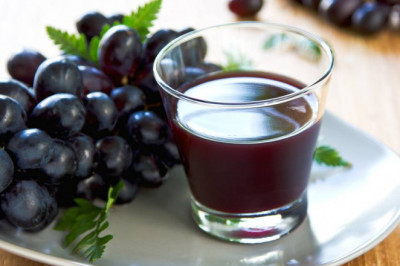 Mevalardan tayyorlangan tabiiy sharbatlar va ularning salomatlik uchun foydali hususiyatlari