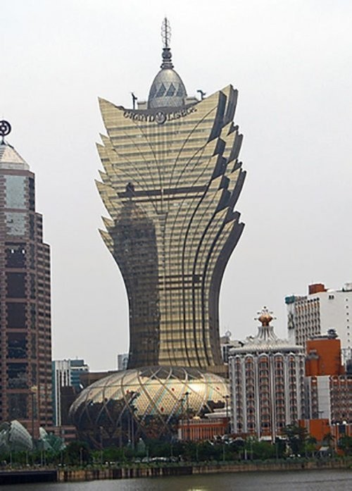10. Grand Lisboa mehmonxonasi