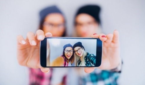 9. Uyali aloqa telefonlariga o’rnatilgan raqamli fotoapparatlar va kameralar