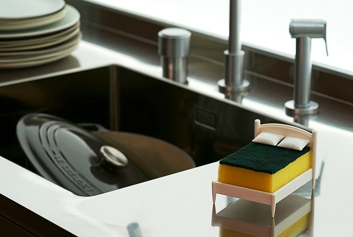 1.Gubkani qo’yish  uchun taglik