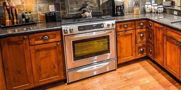 17. Duxovka ostidagi yashik