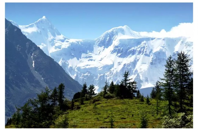 10. Belixa tog'i, Oltoy 