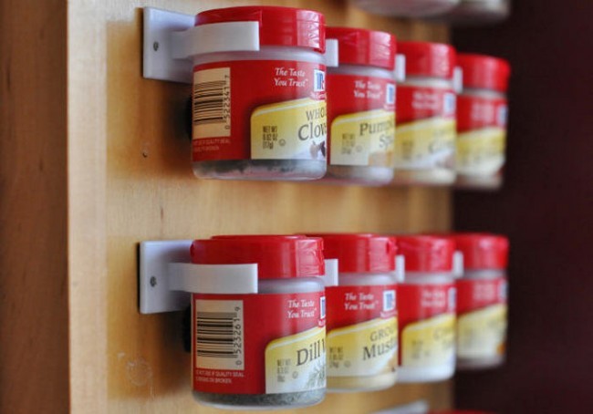 5. Oshxona shkaflarining ichki taraflaridagi dastaklar