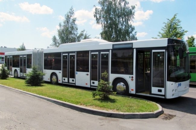 3. Neobus Mega BRT (2011) – uzunligi 28 metr