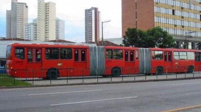 1. DAF SuperCityTrain avtobusi – uzunligi 32,2 metr