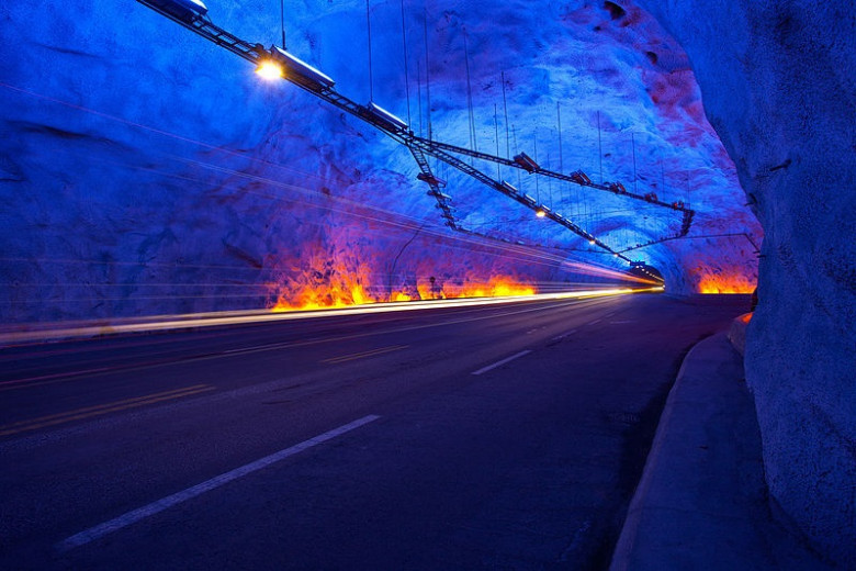 Norvegiya, Lerdal tunneli - 24,51 km