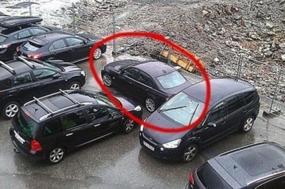 «Mashinalarni qanday qilib  joylashtirish kerak emasligi» haqida 16ta rasm