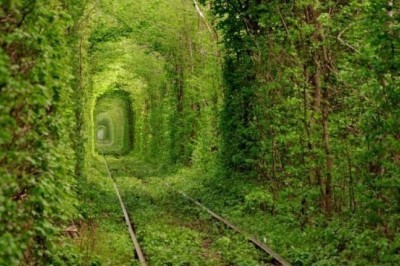 Toki hayot ekansiz, sayohat qilishingiz kerak bo'lgan joylar.