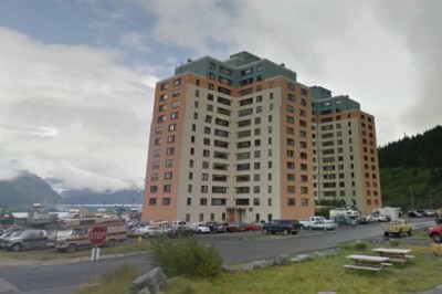 Uitter – atigi birta aholi turar binosidan iborat bo’lgan shahar