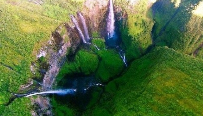 Ularning qanchalar baland ekanligidan hayratga tushasiz: Tanishing, koinotning eng baland va haybatli sharsharalari! 