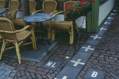 Hayratdan yoqangizni ushlab qolasiz: 5 nafar eng g’alati davlat chegaralari 