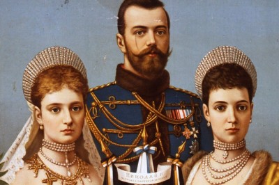 Imperiyaning yo‘qotilgan xazinasi: Romanovlar sulolasiga tegishli bo‘lgan qimmatbaho tojlar hozir qayerda?