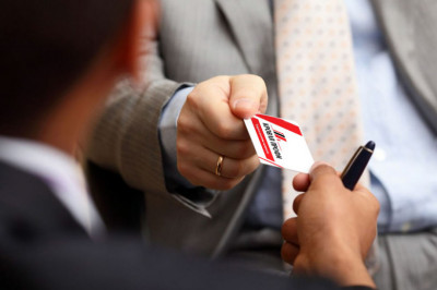 Tashrif qog‘ozi muhim ahamiyatiga ega: u siz haqingizda ko‘p narsalarni aytib bera oladi!