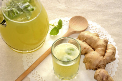 Jigarni tozalaydigan va yog'larni yuvadigan foydali 3 ta ichimlik!